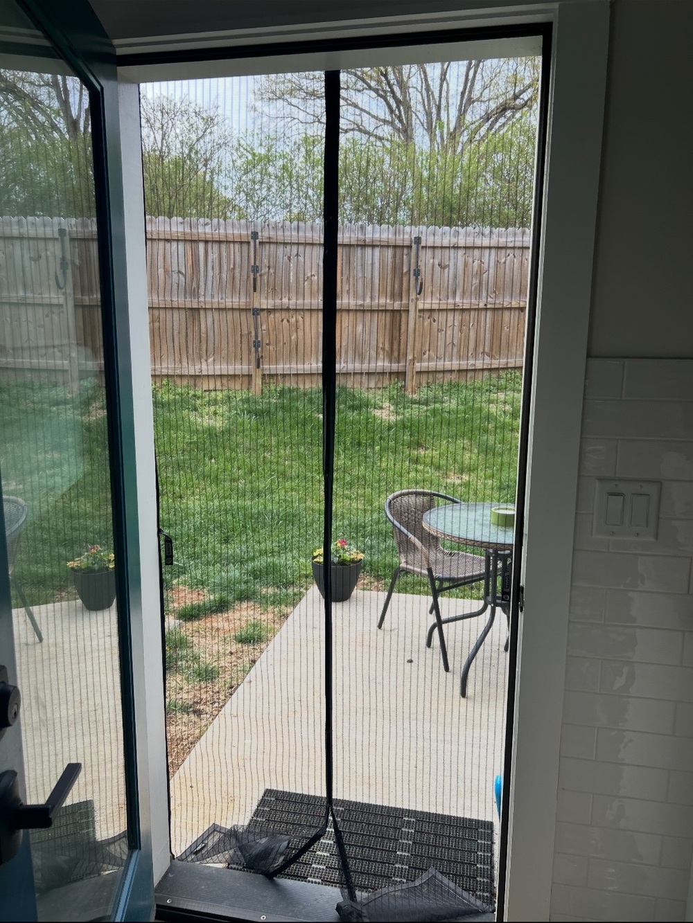 Magnetic Mesh Screen Door - Black